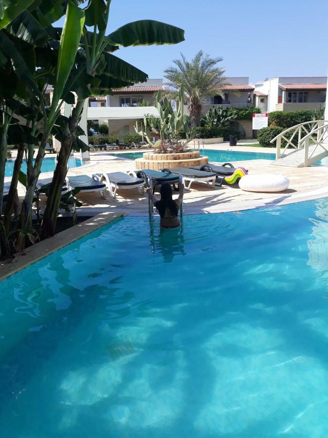 Sunrise Beach Club Gastria المظهر الخارجي الصورة